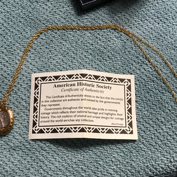 American Historic Society Mexican Libertad Coin Pendant Locket with COA - Picture 6 of 8